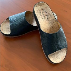 Brand New Kork Ease Tutsi Sandals - Size 6